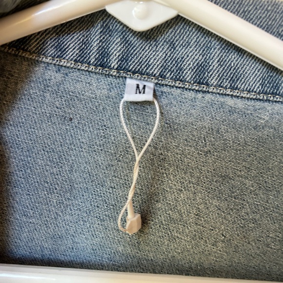 Cheetah NWOT Print Cropped Jacket M | Boutique-Quality | Distressed - Picture 6 of 8